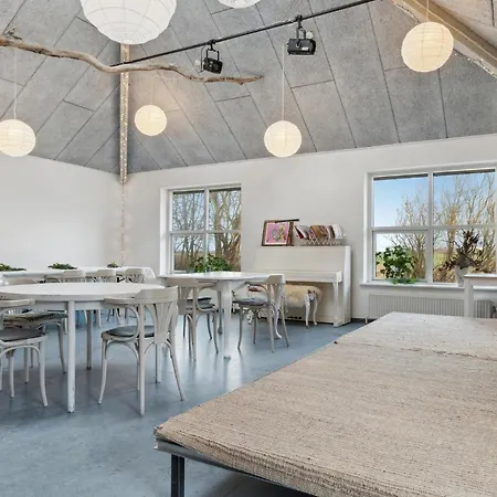 Hawkraft Kulturhotel 4*